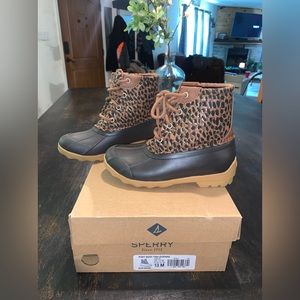 Kids Sperry boots. Size 13. brand new never been worn.